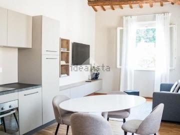 Appartamento in affitto di 68 m² in Via Fra Michelino, 4