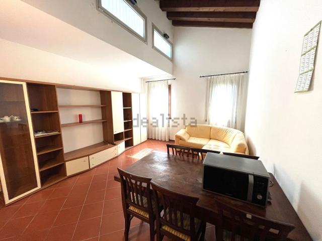 Appartamento in affitto di 69 m² in Via G. Garibaldi