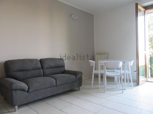 Appartamento in affitto di 73 m² in Via del progresso, 20