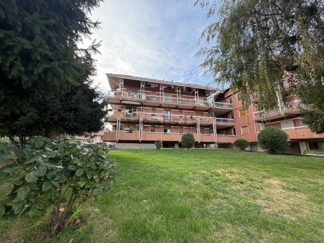 Appartamento in affitto di 73 m² in Via Divisione Cuneense, 6