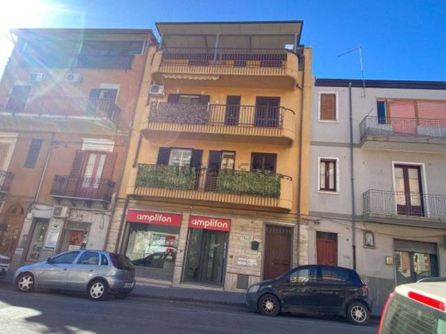 Appartamento in affitto di 73 m² in Via Giuseppe Garibaldi