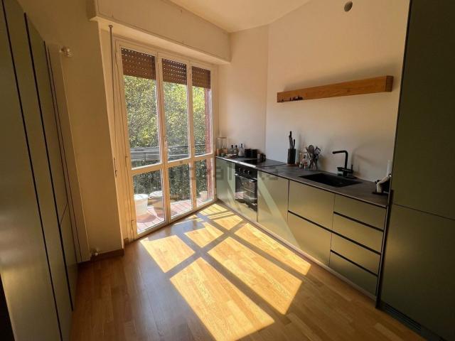Appartamento in affitto di 73 m² in Viale Certosa, 282