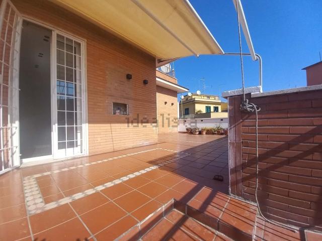 Appartamento in affitto di 70 m² in Circonvallazione Gianicolense, 302