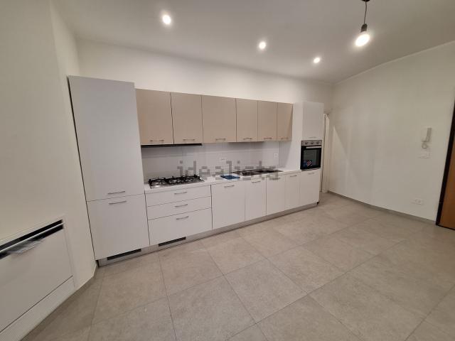 Appartamento in affitto di 70 m² in Contrada Colle delle Api