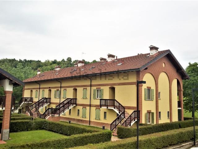 Appartamento in affitto di 70 m² in Località Mombarone, 160
