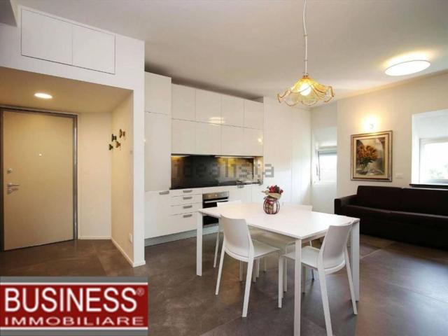 Appartamento in affitto di 70 m² in Piazza Carbonari, 2