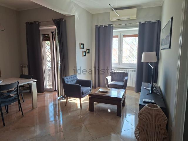 Appartamento in affitto di 70 m² in Piazza S.Leonardo da Porto Maurizio, 22