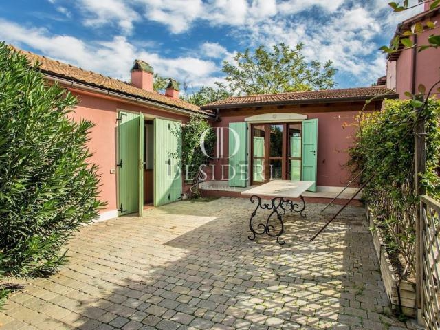Appartamento in affitto di 70 m² in Strada dei Cipressi, 153