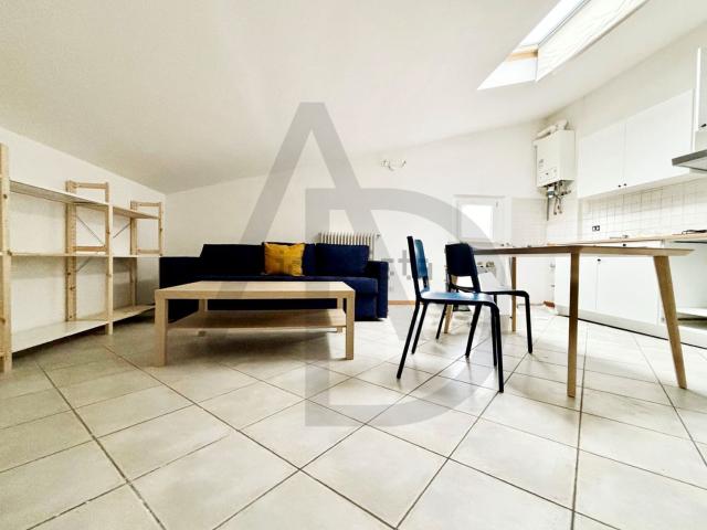 Appartamento in affitto di 70 m² in Strada della Pace, 7