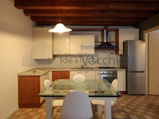 Appartamento in affitto di 70 m² in Strada di Santa Bona Nuova, 182