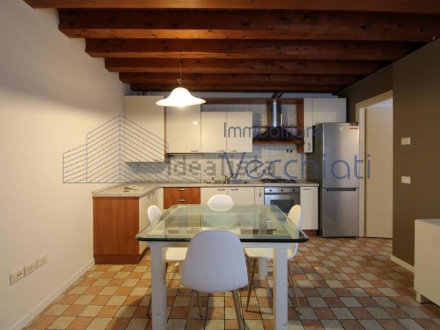 Appartamento in affitto di 70 m² in Strada di Santa Bona Nuova, 182