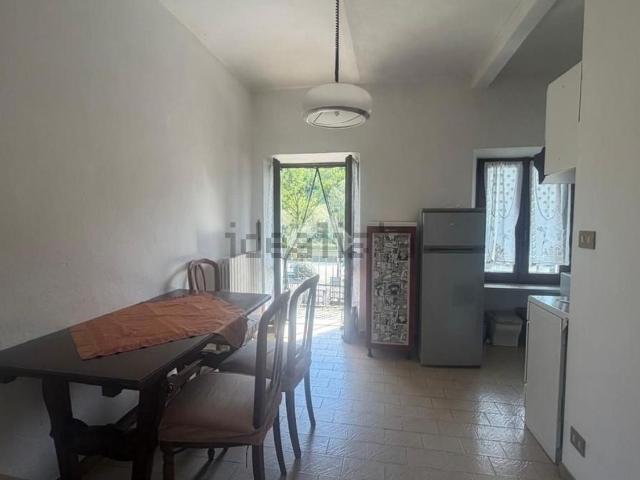 Appartamento in affitto di 70 m² in Strada Provinciale della Val Cerrina