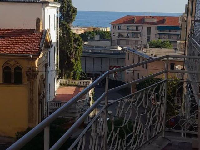 Appartamento in affitto di 70 m² in Strada Privata Vallarino, 1