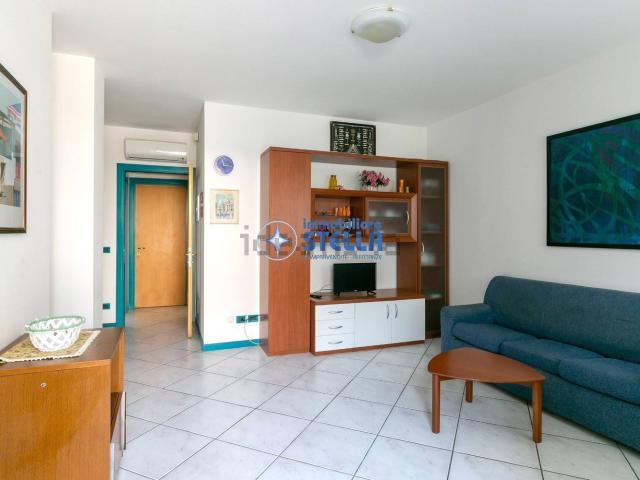 Appartamento in affitto di 70 m² in Via V. Veneto, 28