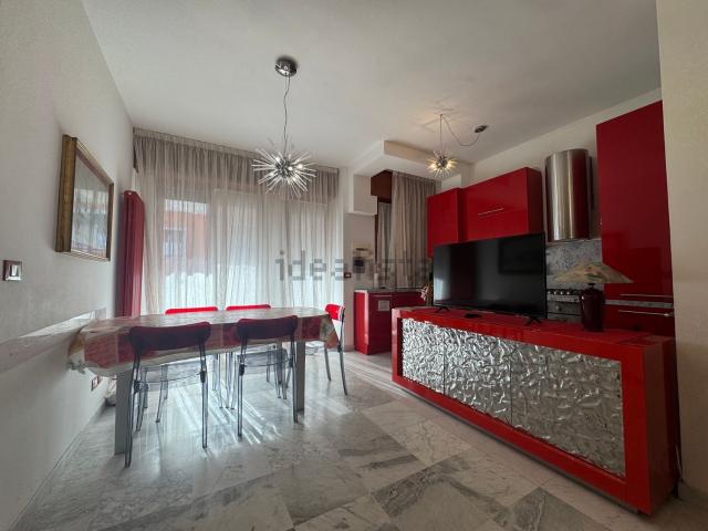 Appartamento in affitto di 70 m² in Via Val di Canepa, 24