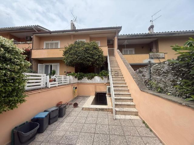Appartamento in affitto di 70 m² in Via Victor Fleming