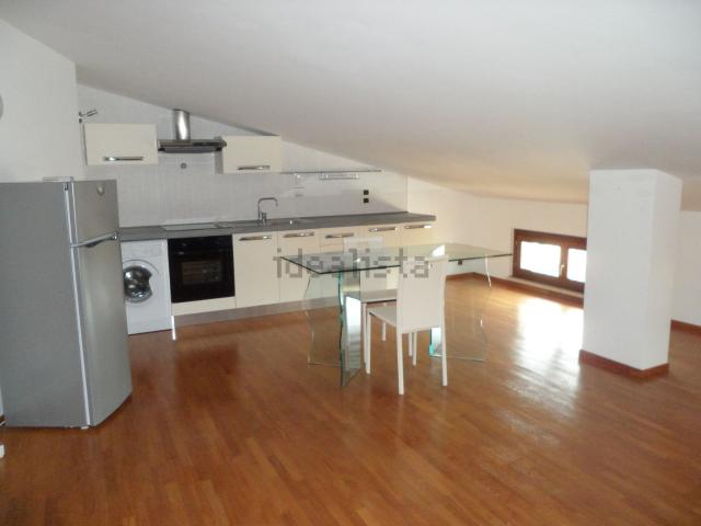 Appartamento in affitto di 70 m² in Via Vittorio de Sica