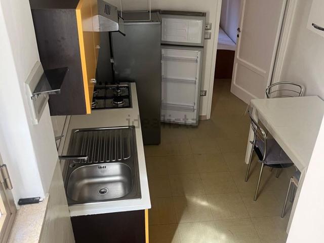 Appartamento in affitto di 70 m² in Via Abruzzo, 15