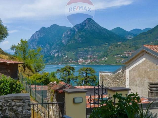 Appartamento in affitto di 70 m² in Via Carzano, 58