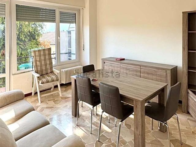 Appartamento in affitto di 70 m² in Via Ciro Menotti