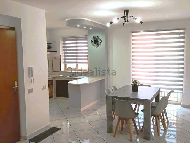 Appartamento in affitto di 70 m² in Via dei Monti