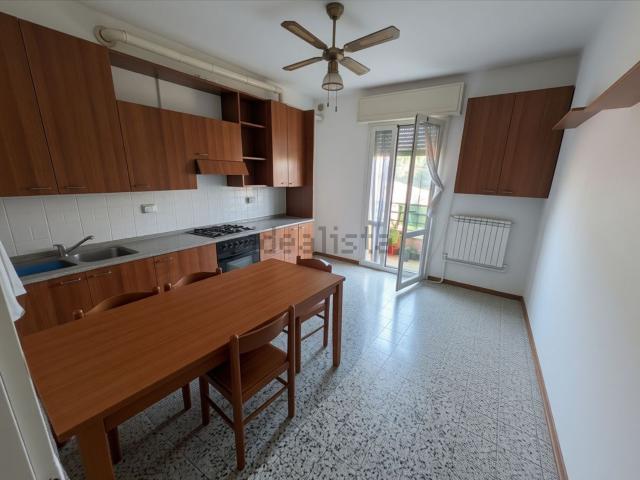Appartamento in affitto di 70 m² in Via Dionisio Calvart