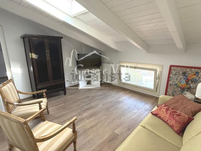 Appartamento in affitto di 70 m² in Via Enrico Mayer, 2