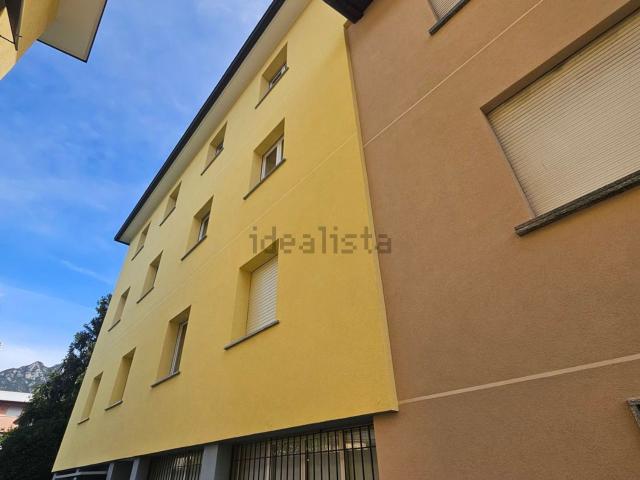 Appartamento in affitto di 70 m² in Via Fratelli Bronzetti