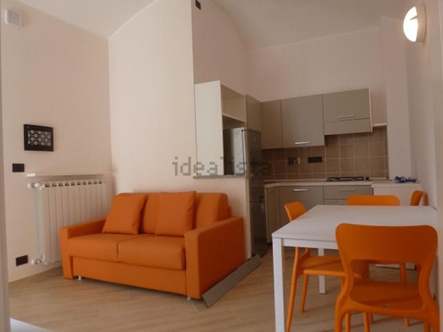 Appartamento in affitto di 70 m² in Via Gattinara