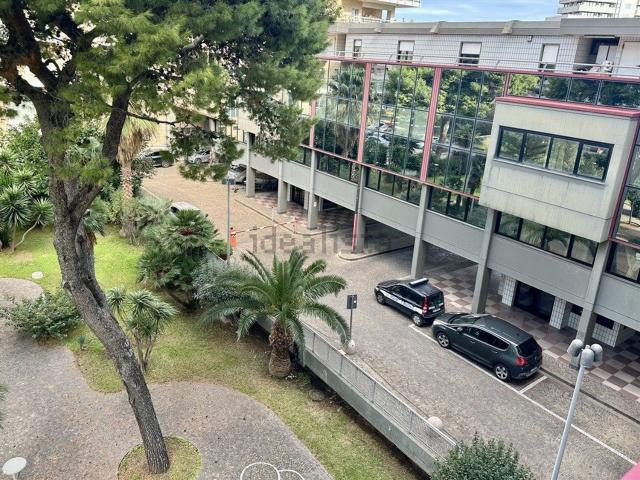Appartamento in affitto di 70 m² in Via Giovanni Amendola, 52