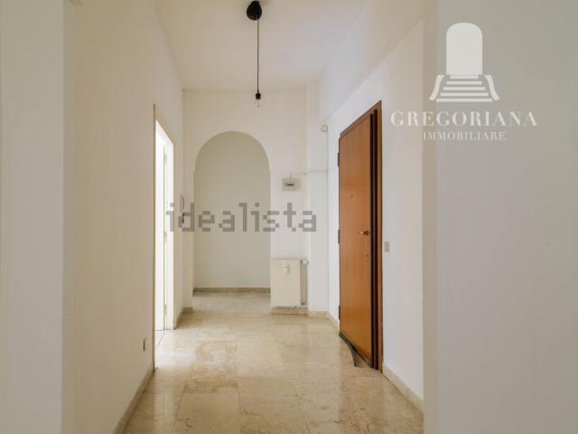 Appartamento in affitto di 70 m² in Via Giacinto de Vecchi Pieralice, 27
