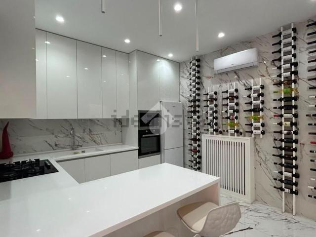 Appartamento in affitto di 70 m² in Via Giacinto Gigante, 38