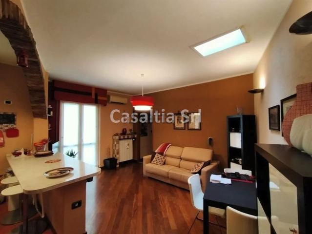 Appartamento in affitto di 70 m² in Via Giambellino, 48