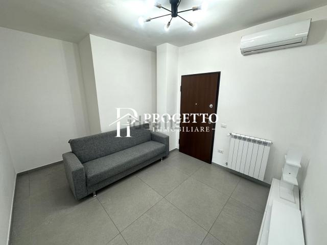 Appartamento in affitto di 70 m² in Via Giulio Antonio Acquaviva, 177