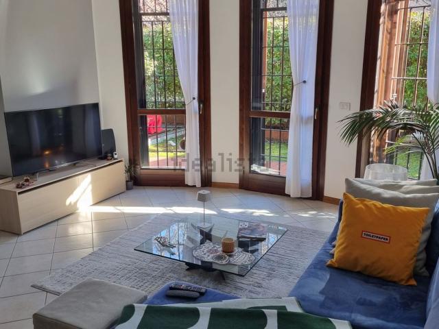 Appartamento in affitto di 70 m² in Via Ivo Peli, 45