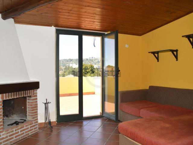 Appartamento in affitto di 70 m² in Via Lavina, 350