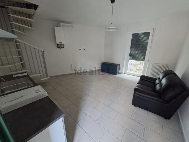 Appartamento in affitto di 70 m² in Via Magenta