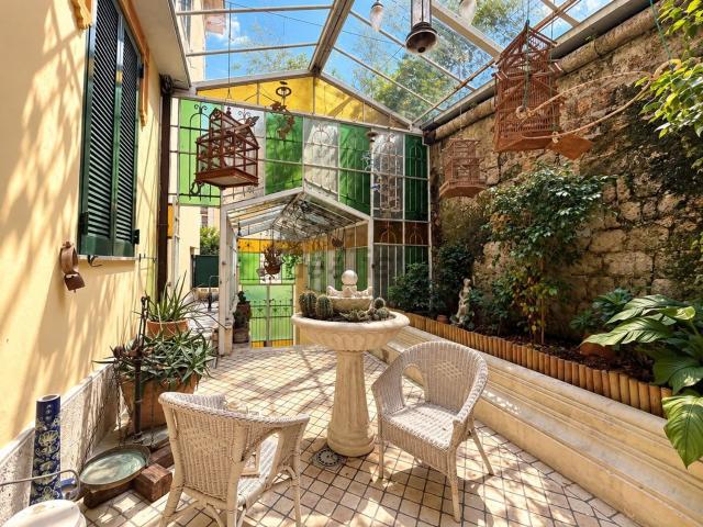 Appartamento in affitto di 70 m² in Via Posillipo, 298