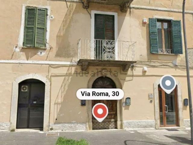 Appartamento in affitto di 70 m² in Via Roma, 30