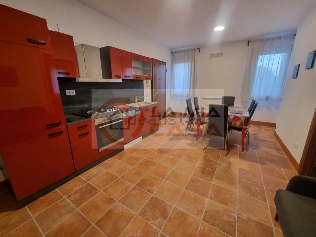 Appartamento in affitto di 70 m² in Via Romea, 63