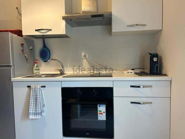 Appartamento in affitto di 70 m² in Via Roggiano Gravina, 37