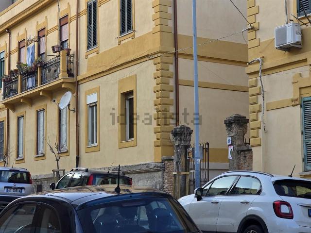 Appartamento in affitto di 70 m² in Via San Crispino e Crispiniano, 8