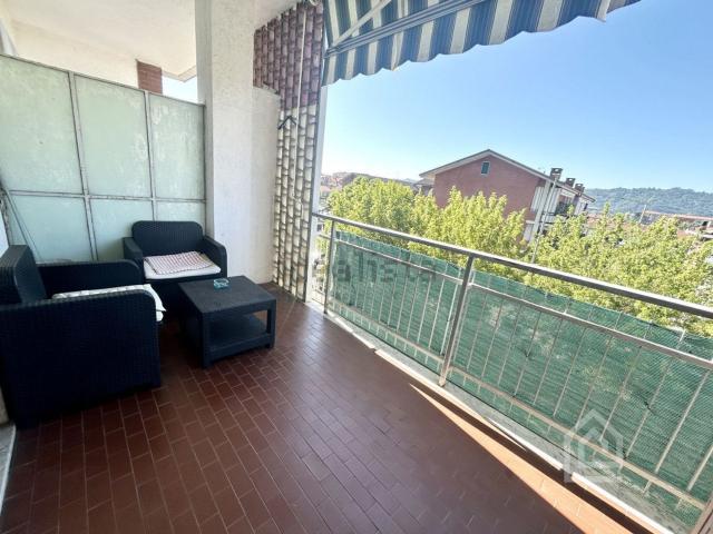 Appartamento in affitto di 70 m² in Via Sandro Pertini, 9