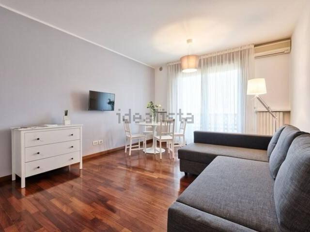 Appartamento in affitto di 70 m² in Viale Fratelli Bandiera, 11
