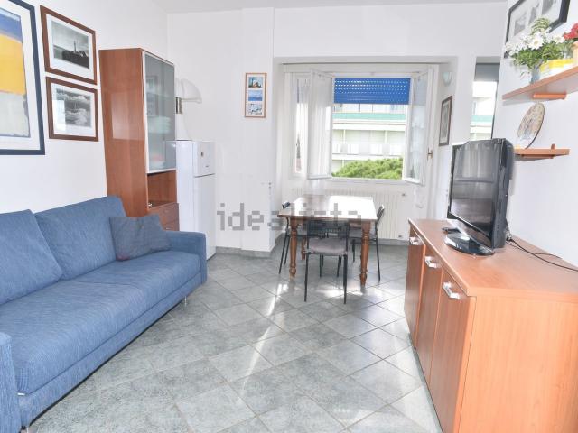 Appartamento in affitto di 70 m² in Viale Giosuè Carducci, 83