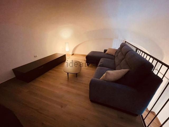 Appartamento in affitto di 70 m² in Viale Giulio Douhet