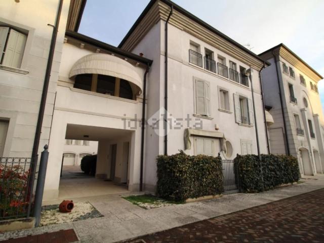 Appartamento in affitto di 70 m² in Viale Stelvio Zonta