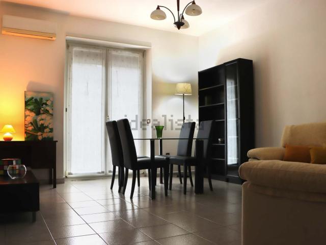 Appartamento in affitto di 71 m² in Via Ferrara, 4