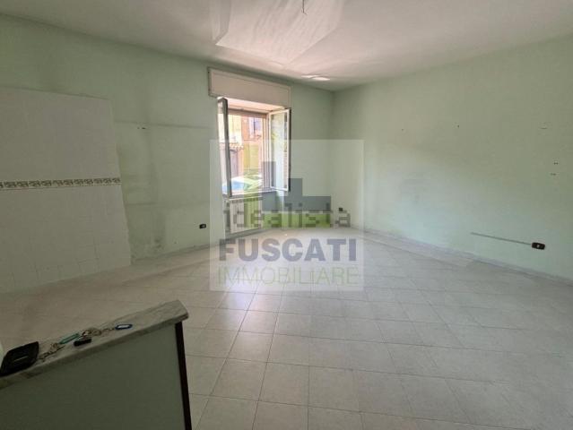 Appartamento in affitto di 71 m² in Via Giovanni Antonio Campano