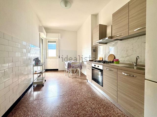 Appartamento in affitto di 71 m² in Via Giacomo Puccini, 19